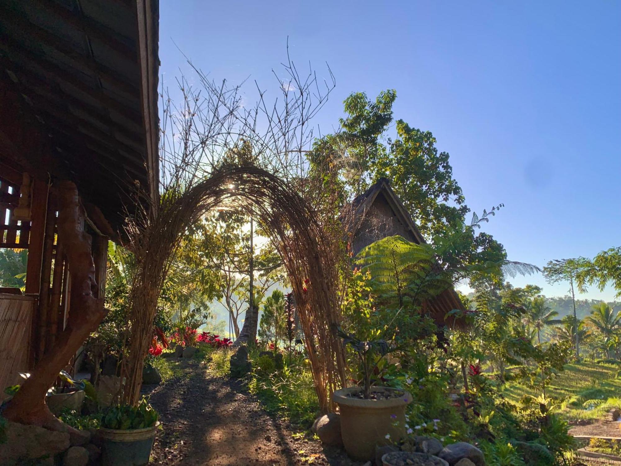 The Alam Tetebatu Bungalow & Restaurant Eksteriør billede