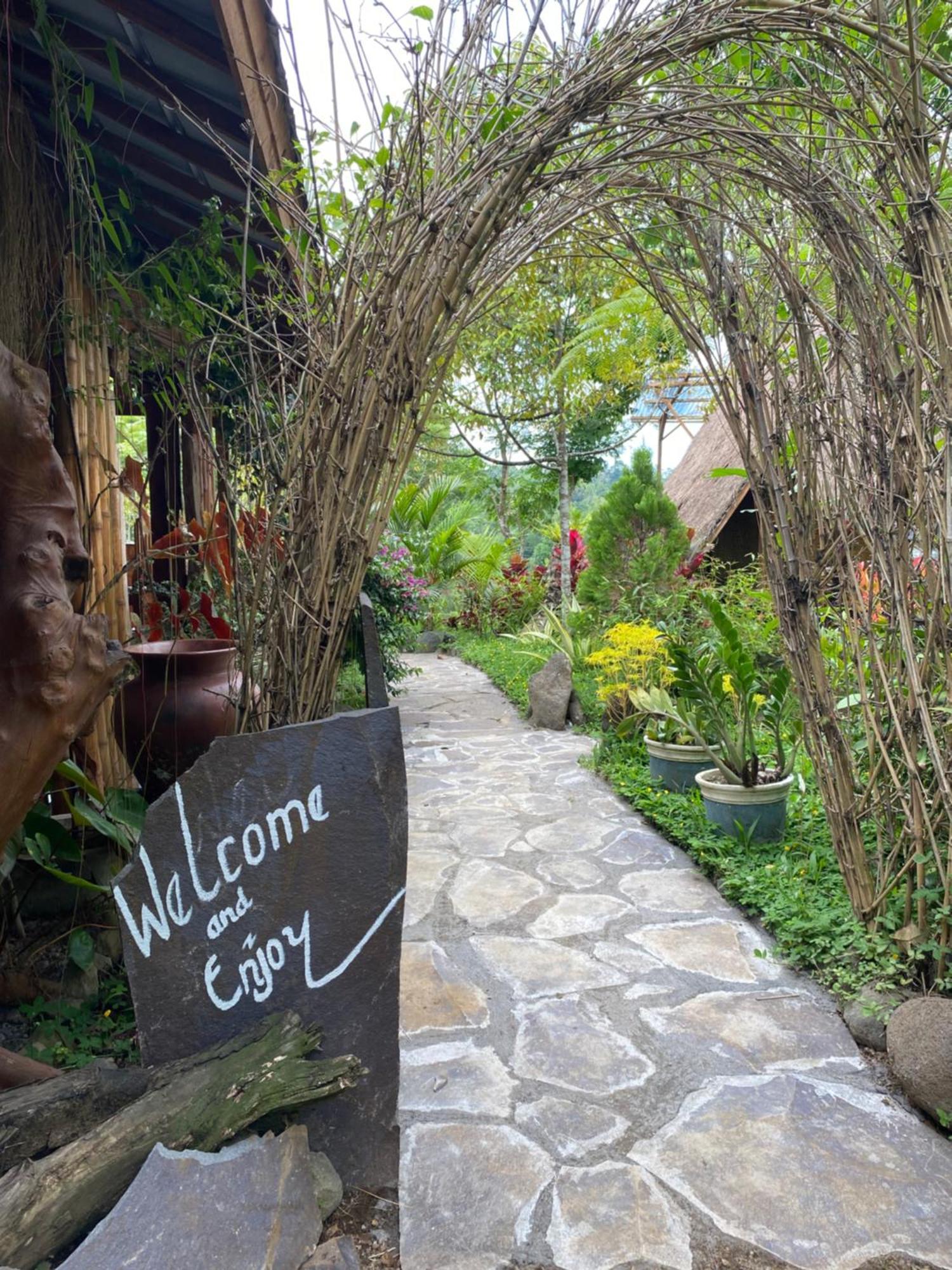 The Alam Tetebatu Bungalow & Restaurant Eksteriør billede